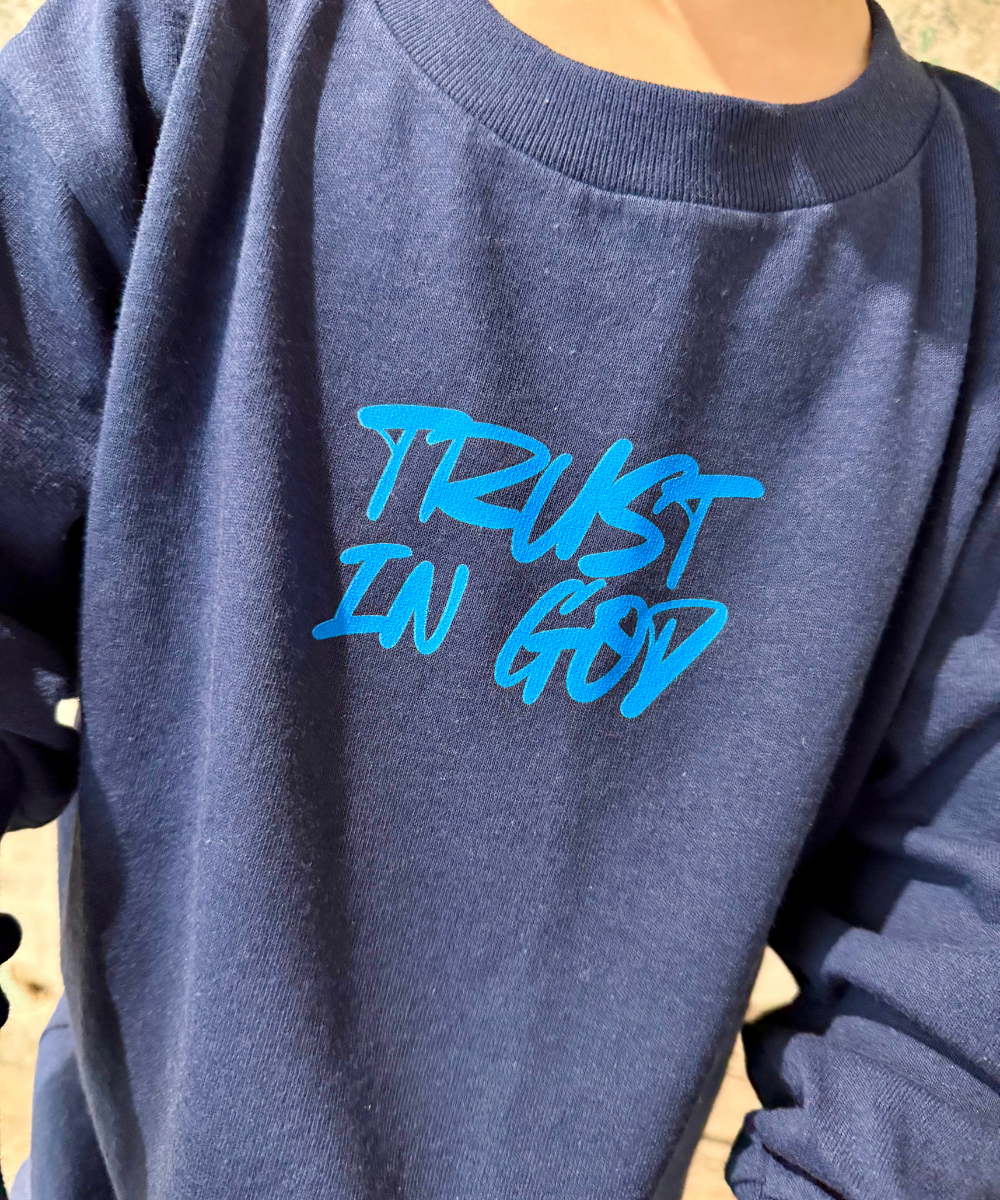 Gildan Longsleeve : Trust God (Youth)